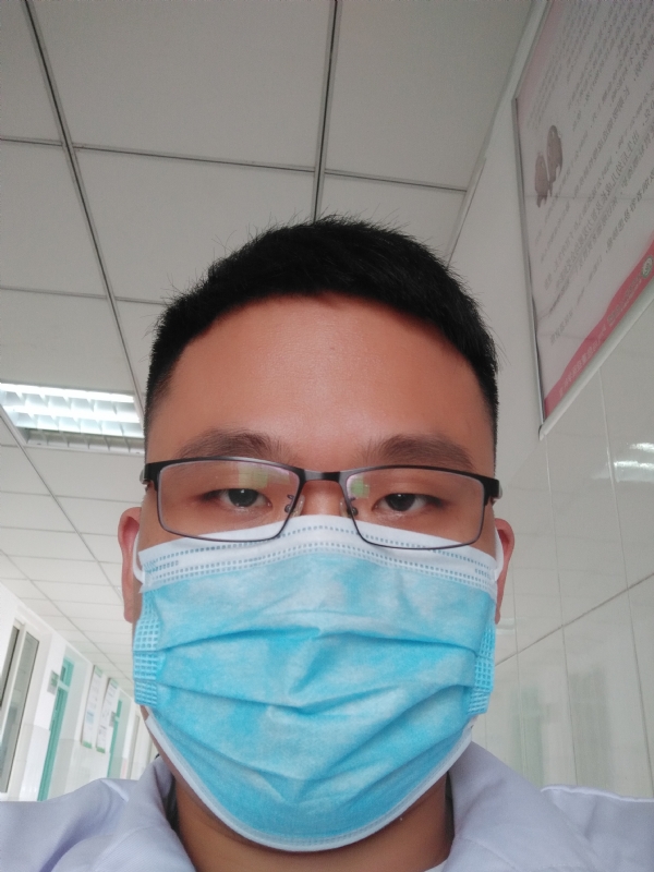 风轻云淡的第一张照片--六安中老年相亲网